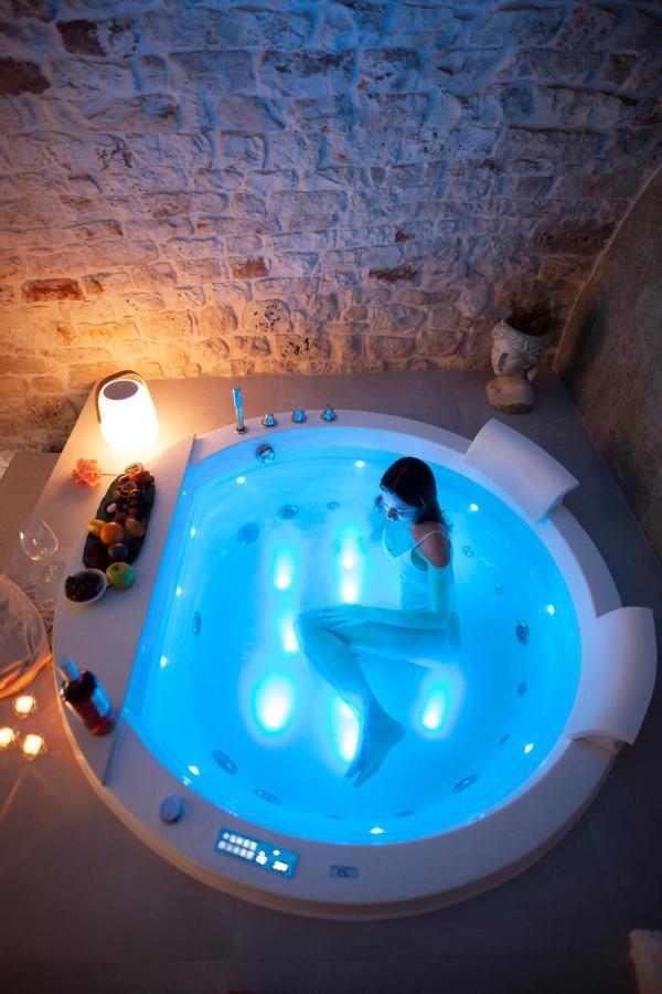 Je T'Aime Luxury Suite And Relax Conversano Ngoại thất bức ảnh